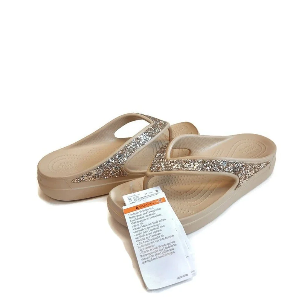 CROCS Womens Sz 10 Sloane Glitter Wedge Flip Flops Lightweight Sandals Chai Gold - Picture 10 of 10